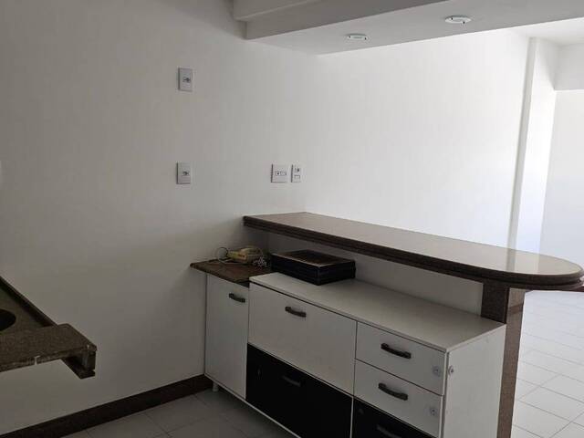 Apartamento para Venda em Salvador - 4