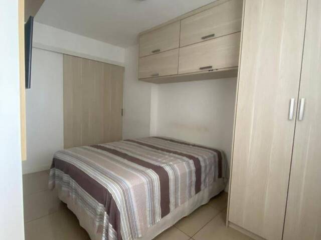 Apartamento para Venda em Salvador - 3