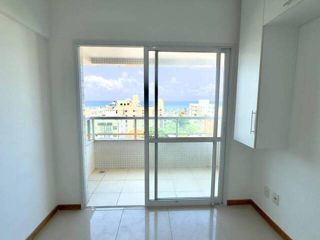 Apartamento para Venda em Salvador - 2