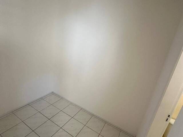 Apartamento para Venda em Salvador - 5