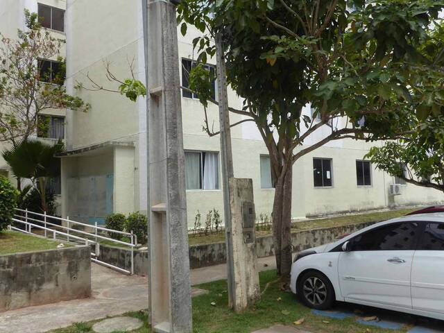 #53B - Apartamento para Venda em Camaçari - BA - 2